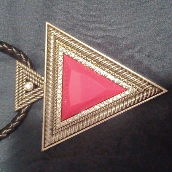 Beautiful Pink Triangle Necklace - Picture 3 of 4